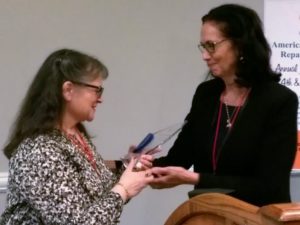 Susan Swanton receiveing her award from ABBRA Executive Director, Pamela Lendzion